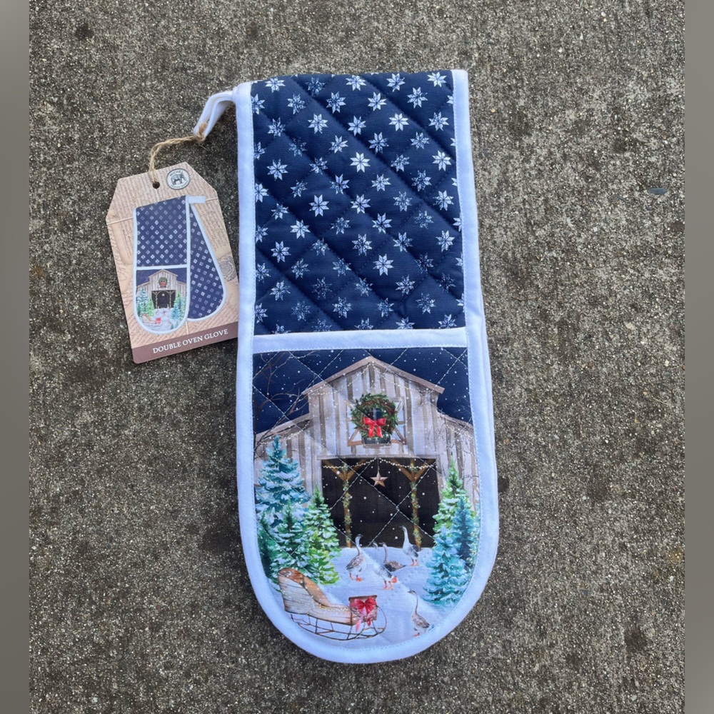 NWT Michel Design Christmas Snow Double Oven Glove Glove